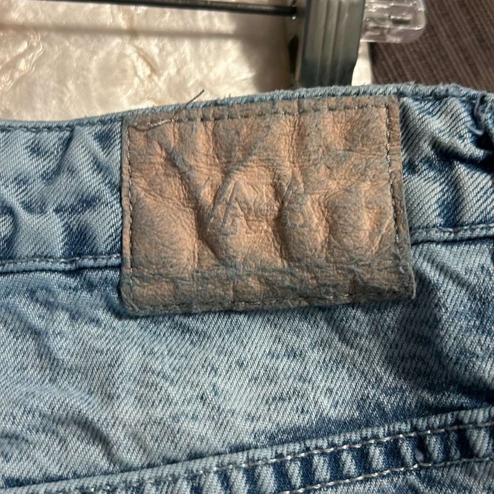 Zara light wash frayed jeans size 10 - Picture 7 of 7